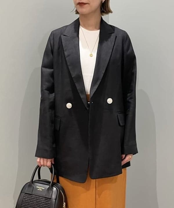 多田 日奈子さんの「BEAMS WOMEN｜Demi-Luxe BEAMS /  リネン ストレッチ タイトスカート」を使ったコーディネート