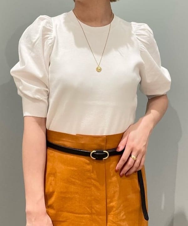 多田 日奈子さんの「BEAMS WOMEN｜Demi-Luxe BEAMS /  リネン ストレッチ タイトスカート」を使ったコーディネート