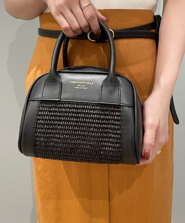 多田 日奈子さんの「BEAMS WOMEN｜Demi-Luxe BEAMS /  リネン ストレッチ タイトスカート」を使ったコーディネート