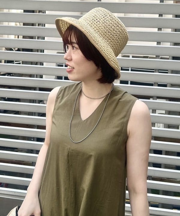 岡 妃呂美さんの「BEAMS WOMEN｜MARIHA / 別注 夏の月影 ソリッドワンピース」を使ったコーディネート