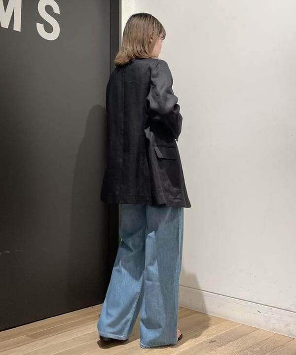 makita mikaさんの「BEAMS WOMEN｜Demi-Luxe BEAMS /  ダブル ブレスト リネン ジャケット」を使ったコーディネート
