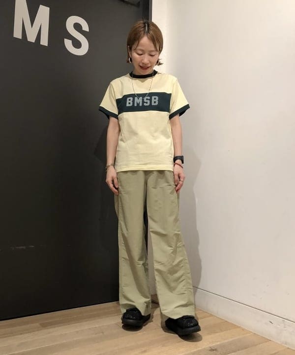 おはぎ(萩原)さんの「BEAMS WOMEN｜MBT / KISUMU CLASSIC」を使ったコーディネート