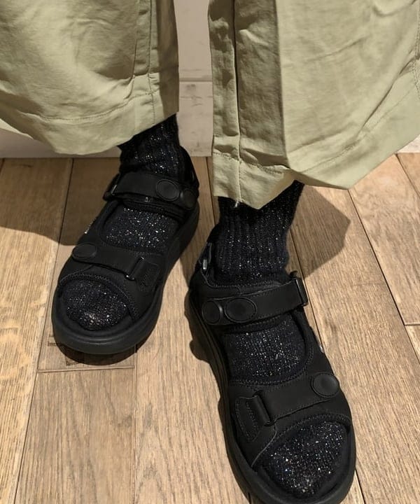 おはぎ(萩原)さんの「BEAMS WOMEN｜MBT / KISUMU CLASSIC」を使ったコーディネート