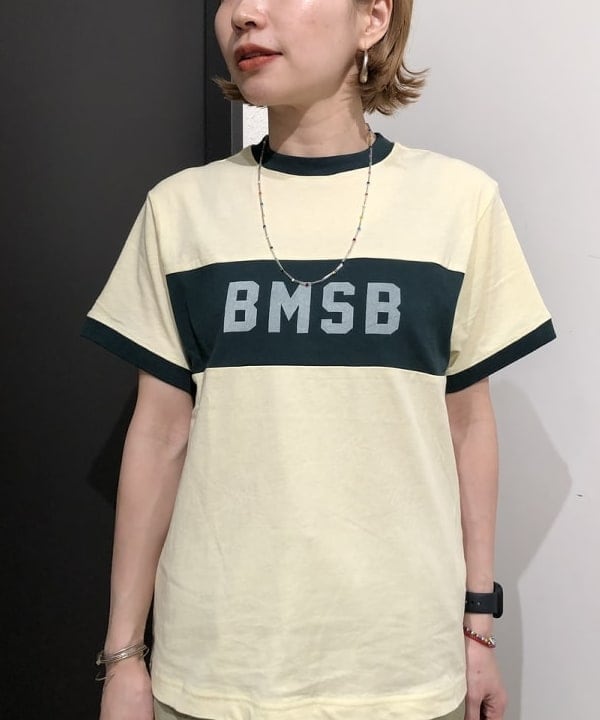 おはぎ(萩原)さんの「BEAMS WOMEN｜MBT / KISUMU CLASSIC」を使ったコーディネート