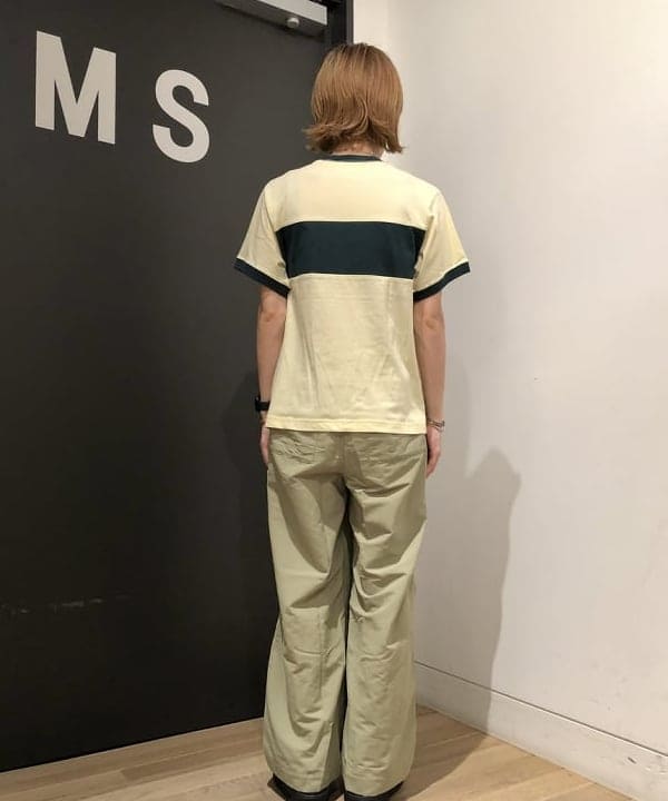 おはぎ(萩原)さんの「BEAMS WOMEN｜MBT / KISUMU CLASSIC」を使ったコーディネート