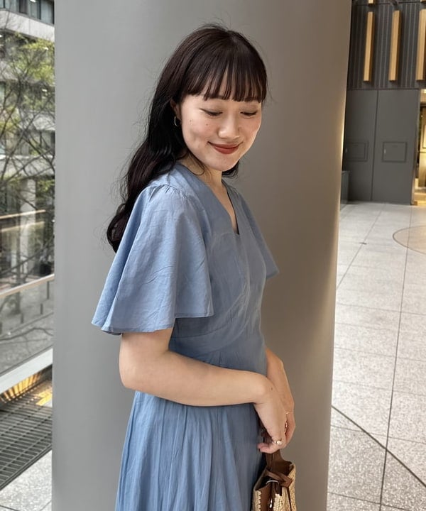 大浦 栞さんの「BEAMS WOMEN｜【別注】MARIHA / せせらぎのワンピース」を使ったコーディネート