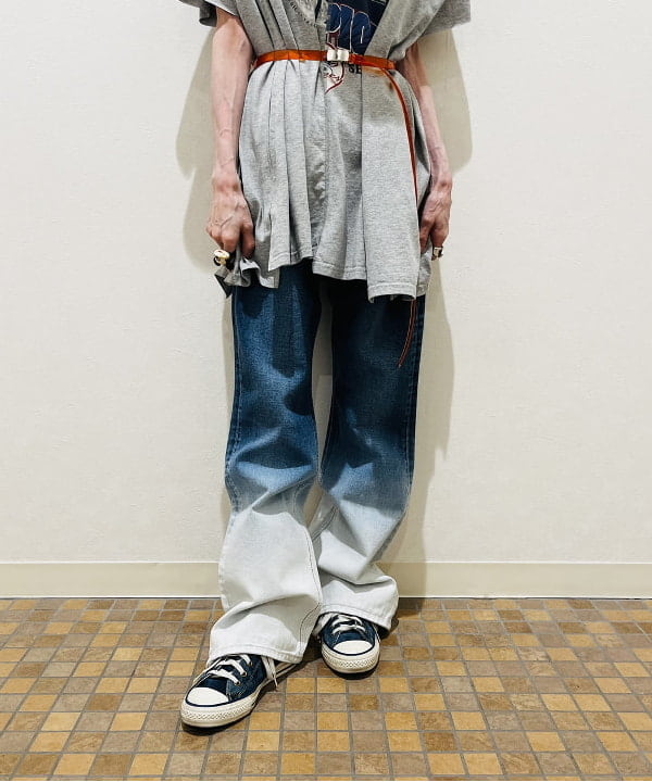 ひるてぃさんの「BEAMS WOMEN｜Lee / FLARE DENIM」を使ったコーディネート