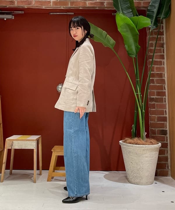 サカサイスズカさんの「BEAMS WOMEN｜Demi-Luxe BEAMS /  ダブル ブレスト リネン ジャケット」を使ったコーディネート