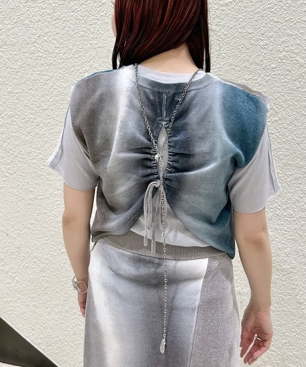 庭野 優紀さんの「BEAMS WOMEN｜ADER.bijoux &times; RBS / 別注 PAVO ロング ネックレス」を使ったコーディネート