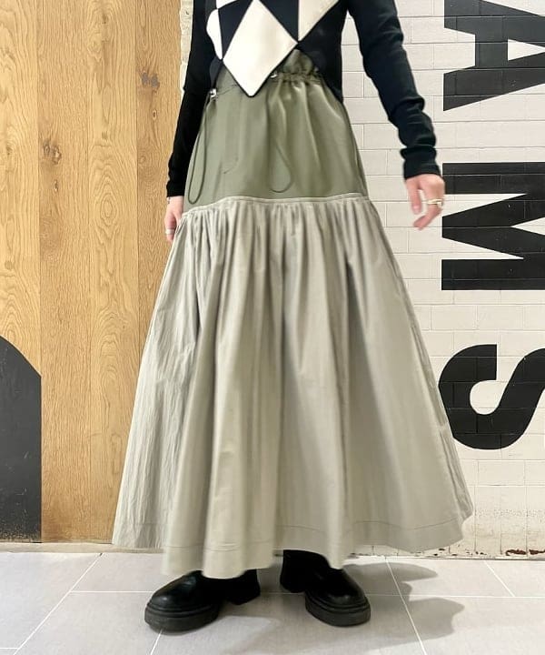 カタヤマ アヤさんの「BEAMS WOMEN｜テレコ リブ クルーネック トップス」を使ったコーディネート