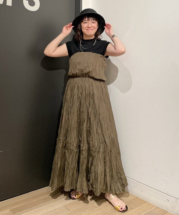 IZUMI MAYUMIさんの「BEAMS WOMEN｜GRILLO / ペーパー クロシェハット」を使ったコーディネート