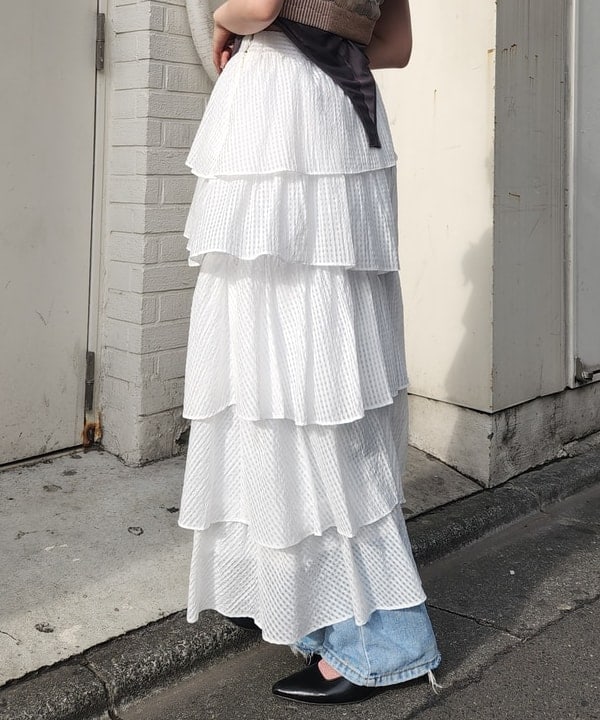 saori KATOさんの「BEAMS WOMEN｜Ray BEAMS / ポインテッド ベルト ミュール」を使ったコーディネート