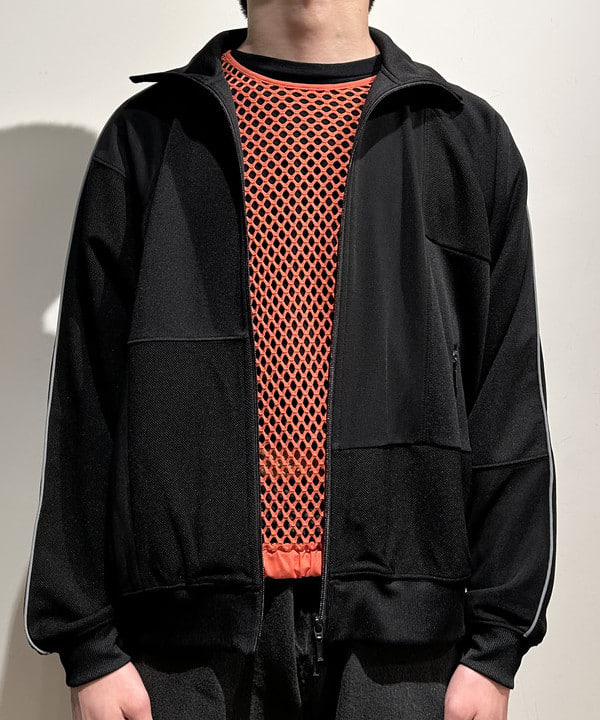 及川 晃さんの「BEAMS WOMEN｜noeyedia &times; Ray BEAMS / サングラス "NE451"」を使ったコーディネート