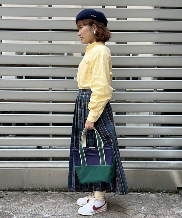 まつむさんの「BEAMS WOMEN｜L.L.Bean / Deep Bottom Deluxe Boat and Tote S」を使ったコーディネート