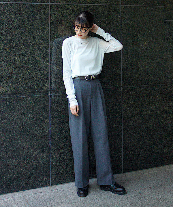 shibataさんの「BEAMS WOMEN｜Demi-Luxe BEAMS / ウエーブ ワイド バングル」を使ったコーディネート