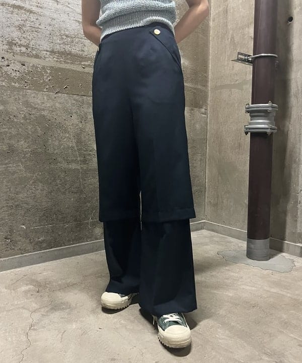 前田 優衣さんの「BEAMS WOMEN｜LOOPWHEELER / 別注 Slim Zip Sweat Hoody」を使ったコーディネート