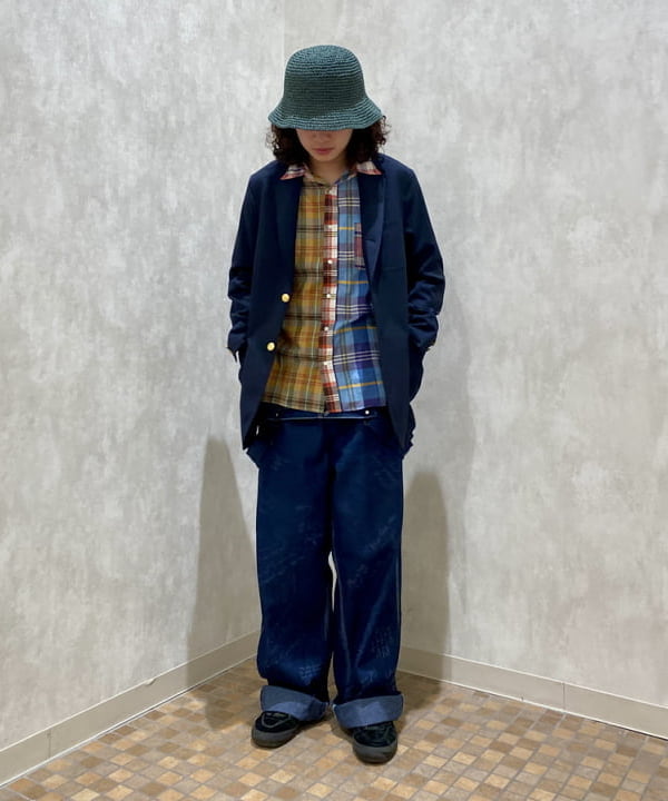 りくっしーさんの「BEAMS WOMEN｜3B Blazer Combat Wool」を使ったコーディネート