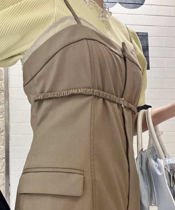 原田 まりんさんの「BEAMS WOMEN｜Ray BEAMS / リブ タック ボリューム スリーブ Tシャツ」を使ったコーディネート