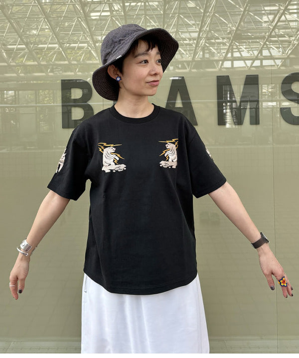 矢野(青木)優香さんの「BEAMS WOMEN｜maturely / Lawn Layard Stitch Skirt」を使ったコーディネート