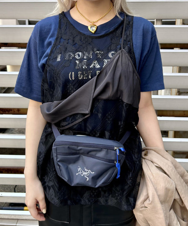 ナツハさんの「BEAMS WOMEN｜maturely / Fake Leather Work Skirt」を使ったコーディネート