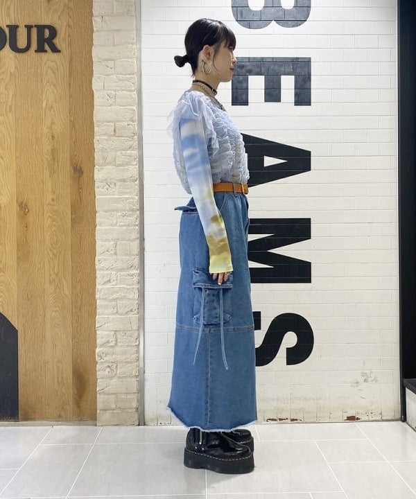 りかちょび/岸本梨佳さんの「BEAMS WOMEN｜シャーリング チュール フレンチスリーブ Tシャツ」を使ったコーディネート
