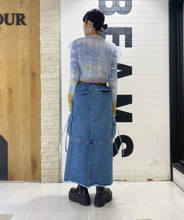 りかちょび/岸本梨佳さんの「BEAMS WOMEN｜シャーリング チュール フレンチスリーブ Tシャツ」を使ったコーディネート