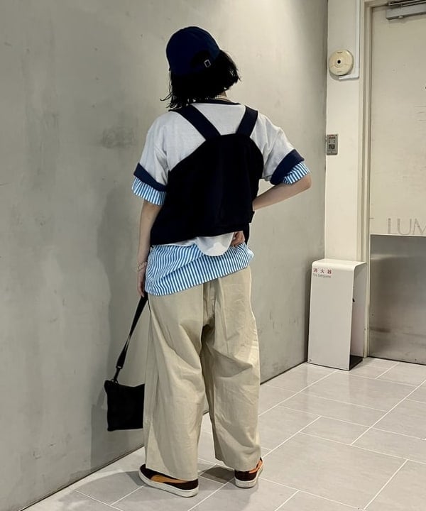 小原 もこさんの「BEAMS WOMEN｜XS BAGGAGE &times; BEAMS / 別注 One Shoulder Bag」を使ったコーディネート