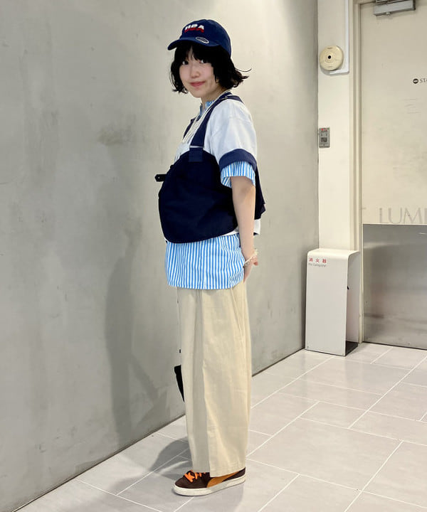 小原 もこさんの「BEAMS WOMEN｜XS BAGGAGE &times; BEAMS / 別注 One Shoulder Bag」を使ったコーディネート