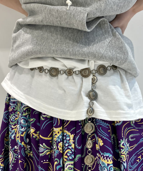 小原 もこさんの「BEAMS WOMEN｜WAREHOUSE & CO. / 別注 ステンシル13 Tシャツ」を使ったコーディネート