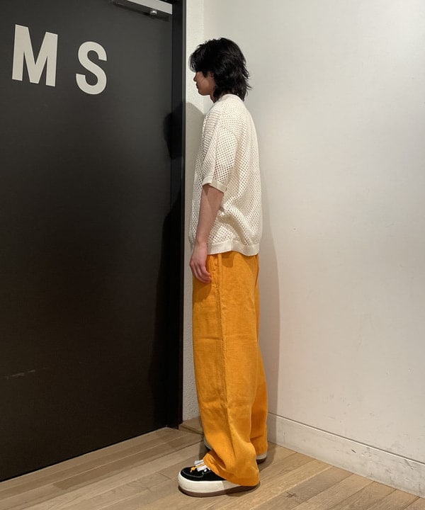 佐藤 大斗さんの「BEAMS WOMEN｜BEAMS PLUS / コットン リネン ミリタリー イージーパンツ」を使ったコーディネート