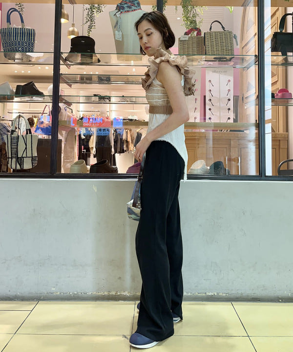 神坂 莉子さんの「BEAMS WOMEN｜Ray BEAMS / K10 ベネチアン ネックレス」を使ったコーディネート