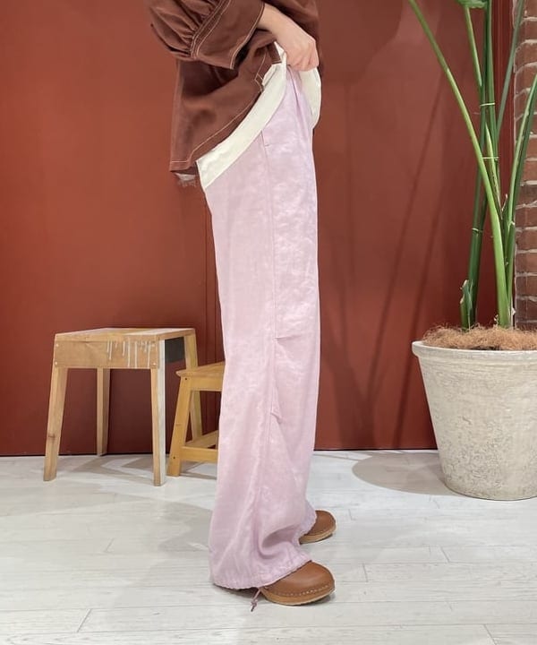 サカサイスズカさんの「BEAMS WOMEN｜maturely / Lawn Gather Stitch Smock」を使ったコーディネート