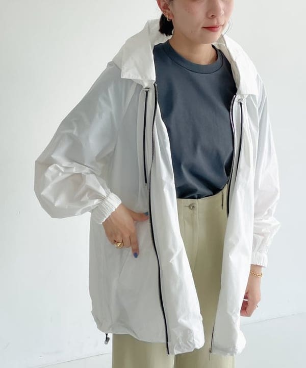 cammyさんの「BEAMS WOMEN｜Demi-Luxe BEAMS / セミワイド ストレート パンツ」を使ったコーディネート