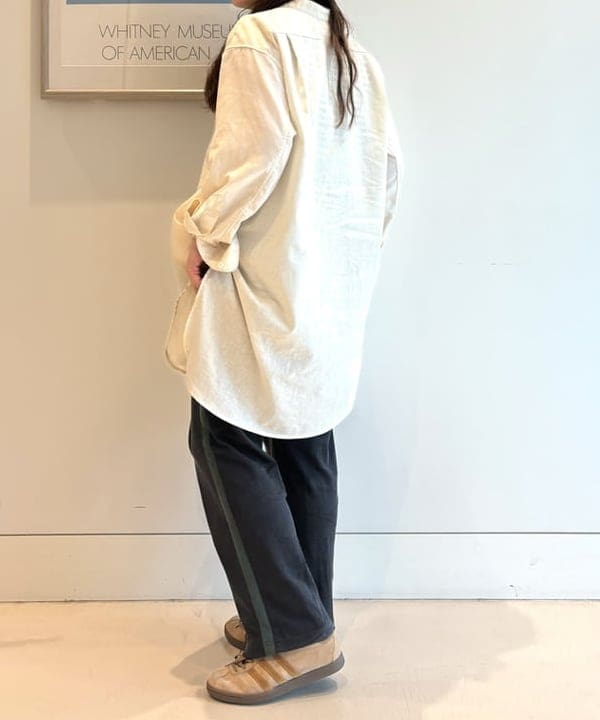 カスタニ モモノさんの「BEAMS WOMEN｜BEAMS BOY / サイド ライン イージー パンツ」を使ったコーディネート