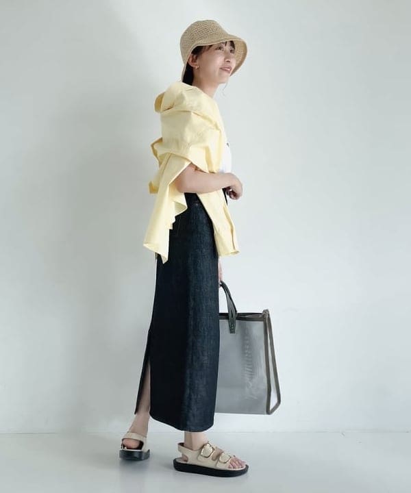 cammyさんの「BEAMS WOMEN｜CAMINANDO / ダブルバックル サンダル」を使ったコーディネート