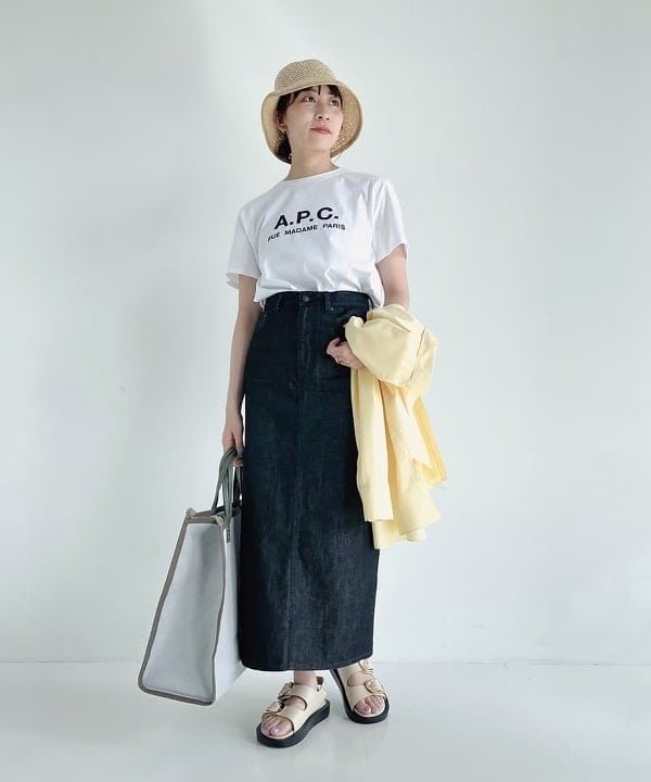 cammyさんの「BEAMS WOMEN｜CAMINANDO / ダブルバックル サンダル」を使ったコーディネート