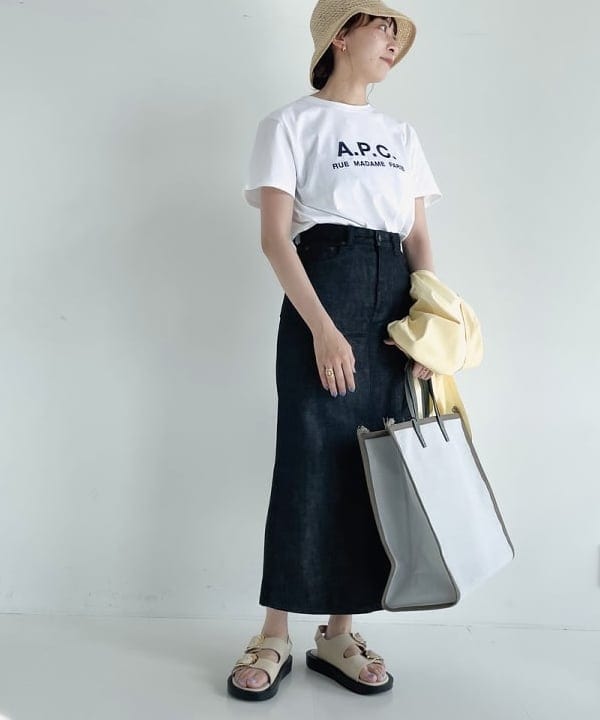 cammyさんの「BEAMS WOMEN｜CAMINANDO / ダブルバックル サンダル」を使ったコーディネート