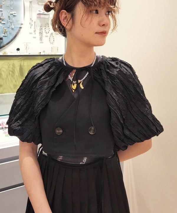 saori KATOさんの「BEAMS WOMEN｜Ray BEAMS / シフォン アーム ボレロ」を使ったコーディネート