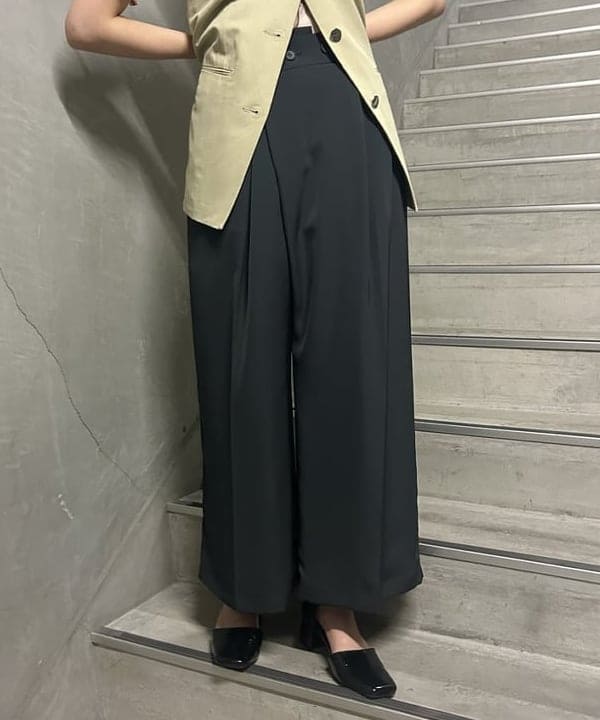 仙田 こころさんの「BEAMS WOMEN｜Ray BEAMS / プリント チュール メロー Tシャツ」を使ったコーディネート