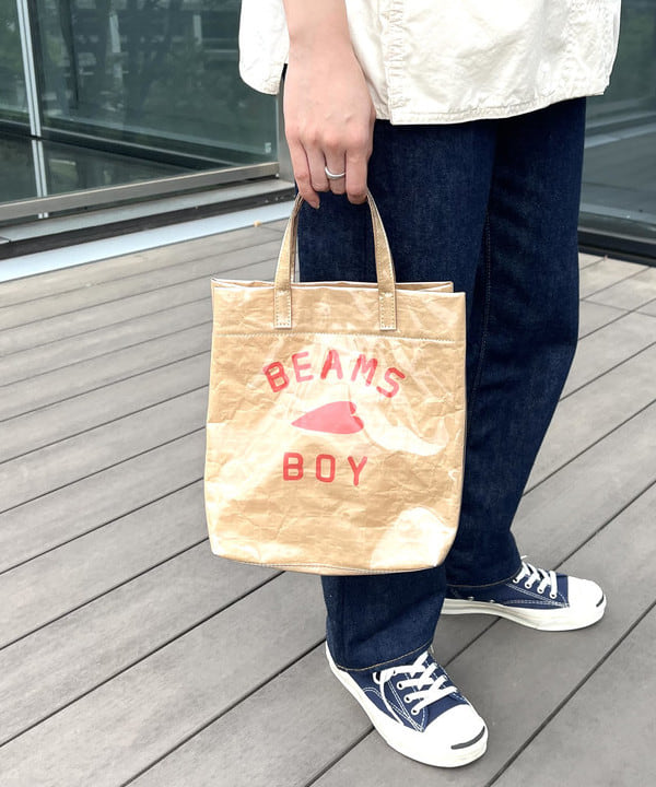 しもつまさんの「BEAMS WOMEN｜BEAMS BOY / イレギュラー カット バンダナ」を使ったコーディネート