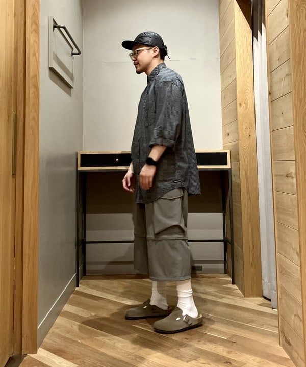 くりちゃんさんの「BEAMS WOMEN｜BEAMS / コンバーチブル カーゴパンツ」を使ったコーディネート