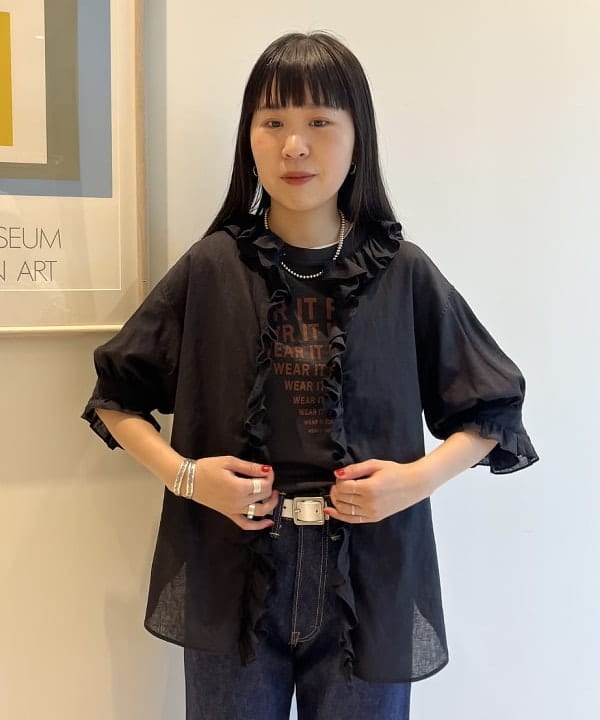 ミナミマリコさんの「BEAMS WOMEN｜BEAMS BOY / ミリタリー リブ ロングソックス」を使ったコーディネート