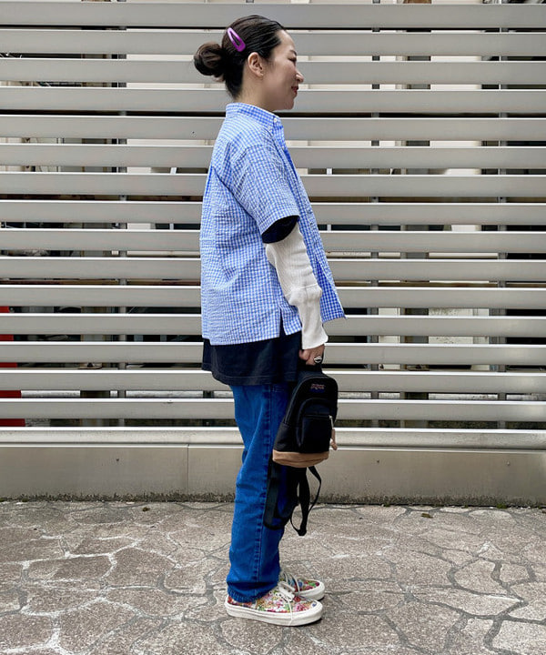 コウリキ　マミさんの「BEAMS WOMEN｜JANSPORT / Right Pack Mini」を使ったコーディネート