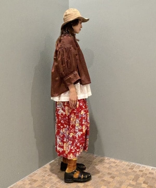 サワイさんの「BEAMS WOMEN｜BEAMS BOY / ランダム リブ クルーネック ショートスリーブ」を使ったコーディネート