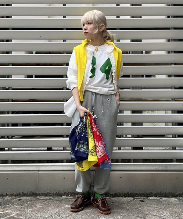 ナツハさんの「BEAMS WOMEN｜BEAMS BOY / イレギュラー バンダナ バッグ」を使ったコーディネート