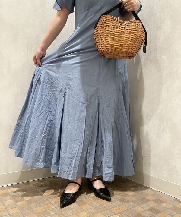 多田 日奈子さんの「BEAMS WOMEN｜【別注】MARIHA / せせらぎのワンピース」を使ったコーディネート