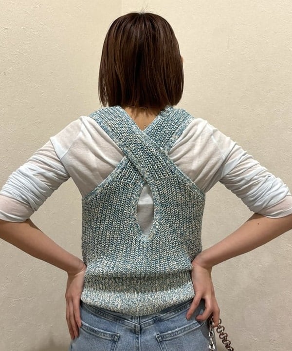あすかさんの「BEAMS WOMEN｜Ray BEAMS / ミックス バック クロス ベスト」を使ったコーディネート