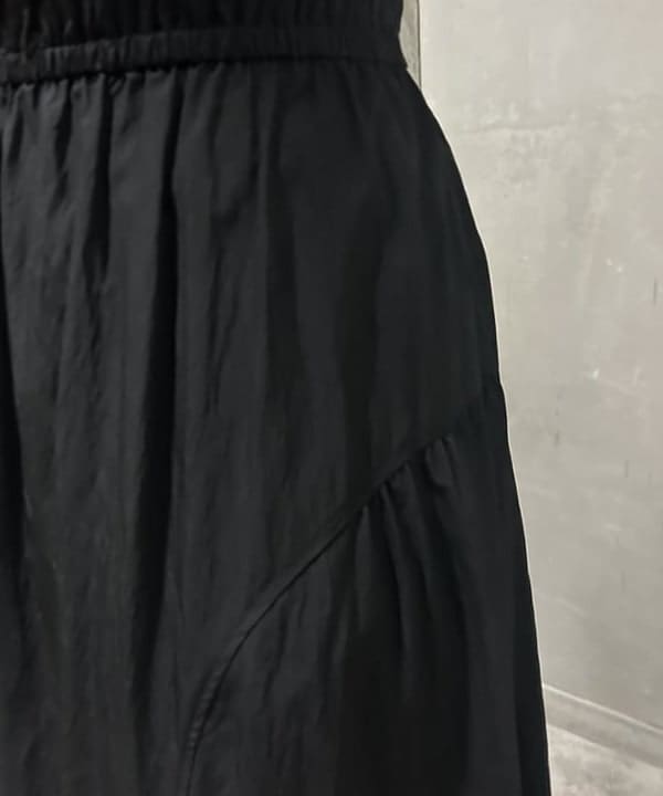 仙田 こころさんの「BEAMS WOMEN｜▲Dr.Martens / VOSS II QUAD サンダル」を使ったコーディネート