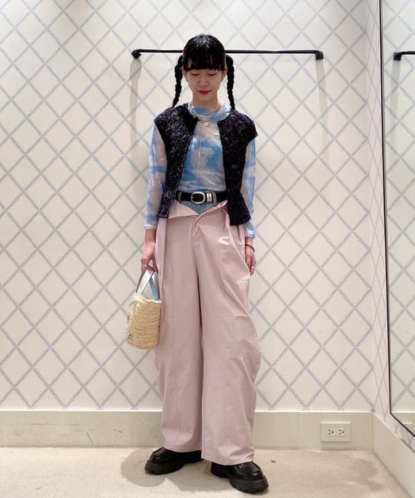 マツド ユメカさんの「BEAMS WOMEN｜Ray BEAMS / タック バルーン パンツ」を使ったコーディネート