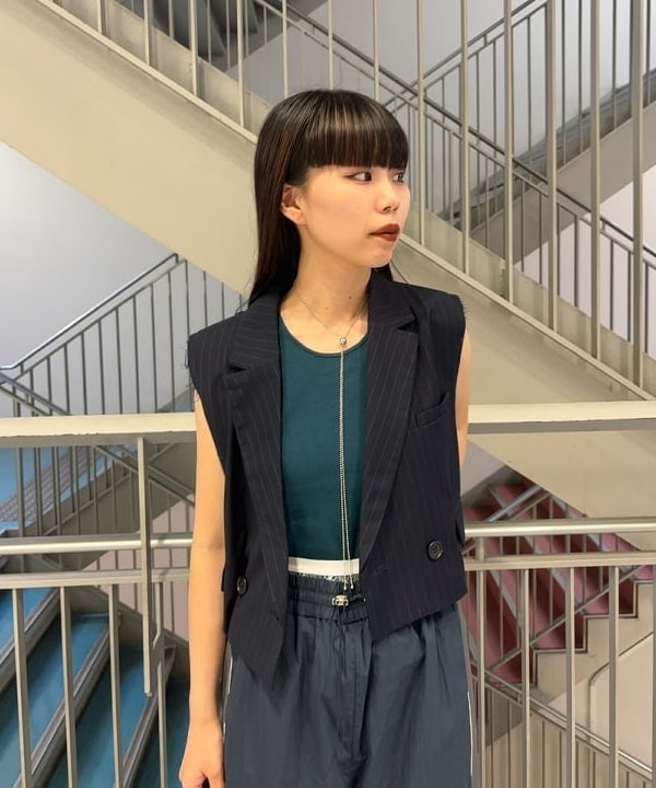 もえのさんの「BEAMS WOMEN｜I Hate Monday / flower lace ストッキング white」を使ったコーディネート